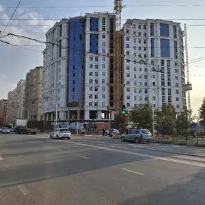 3-комн. квартира, 10 этаж, 137 м², И.Сомони