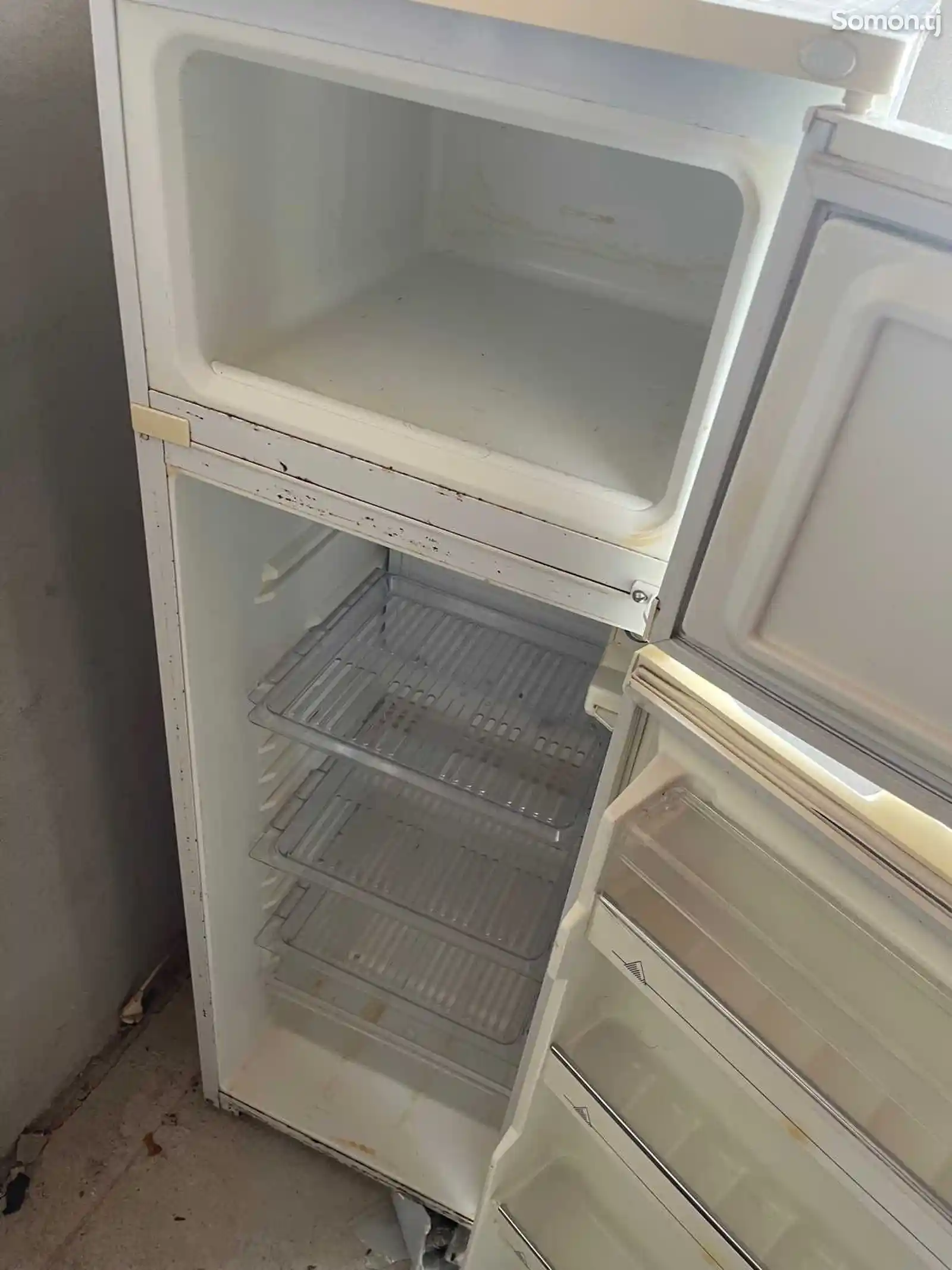 Холодильник Саратов-2