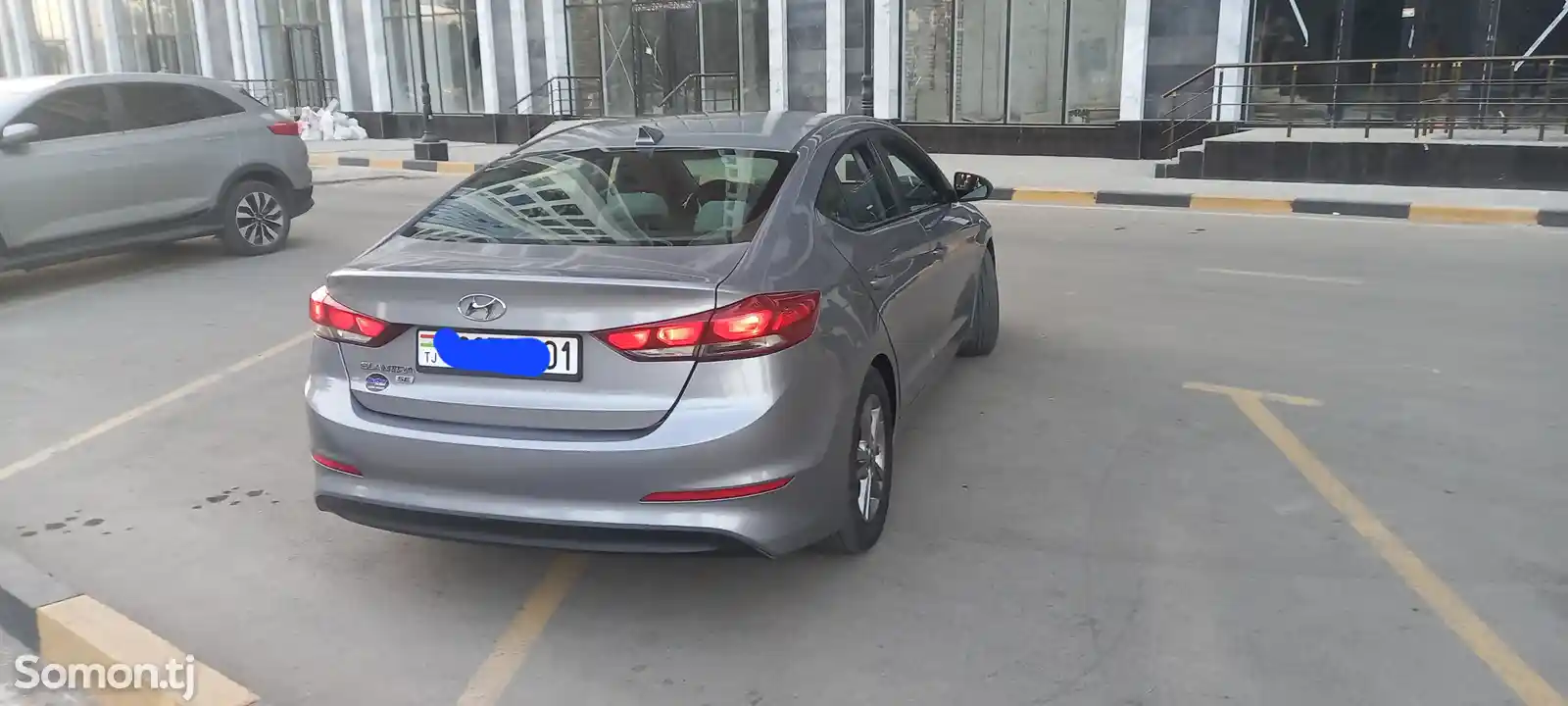 Hyundai Elantra, 2016-5