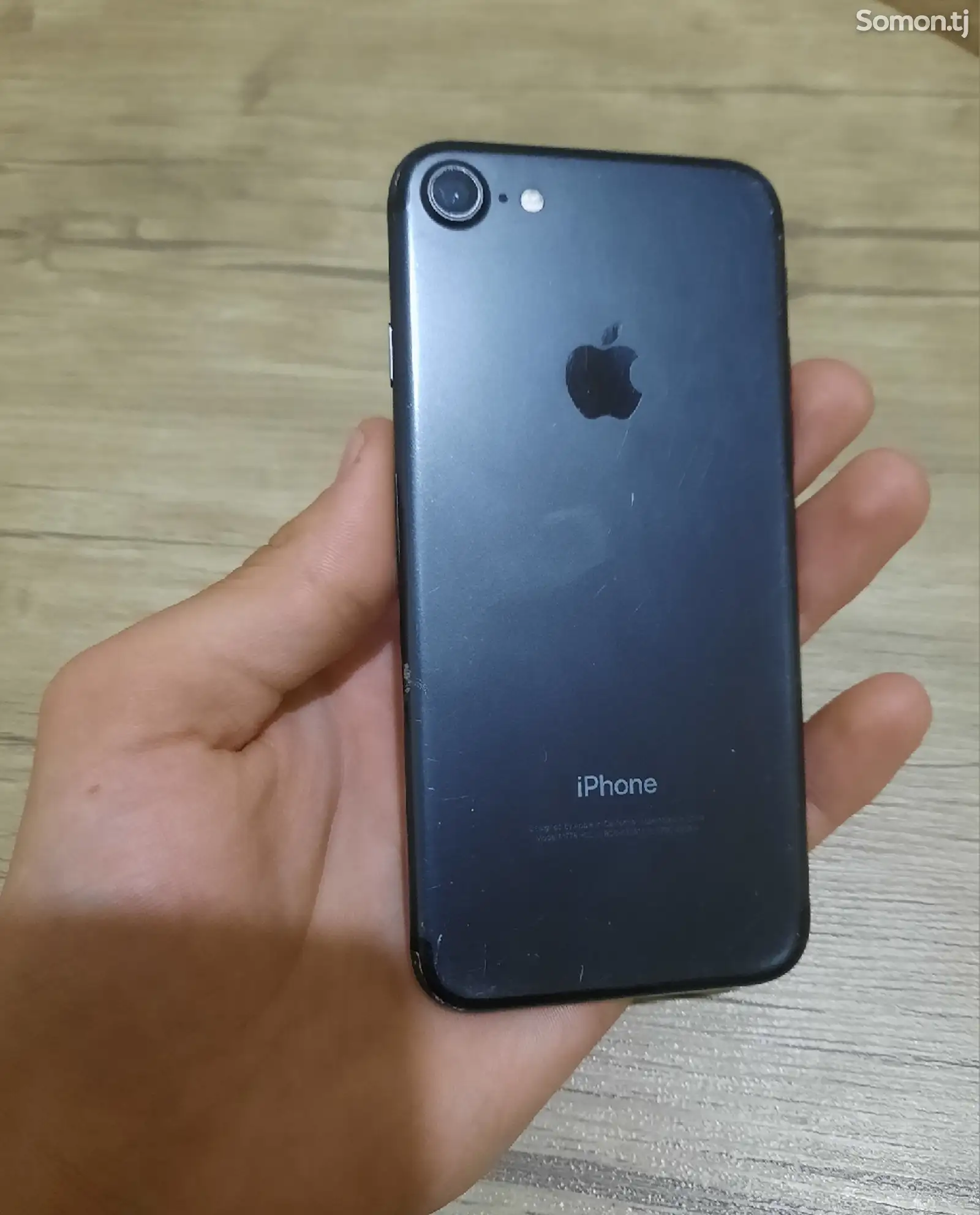 Apple iPhone 7, 32 gb-1