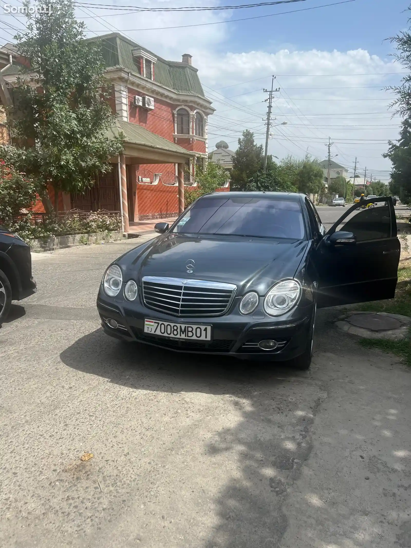 Mercedes-Benz E class, 2008-1