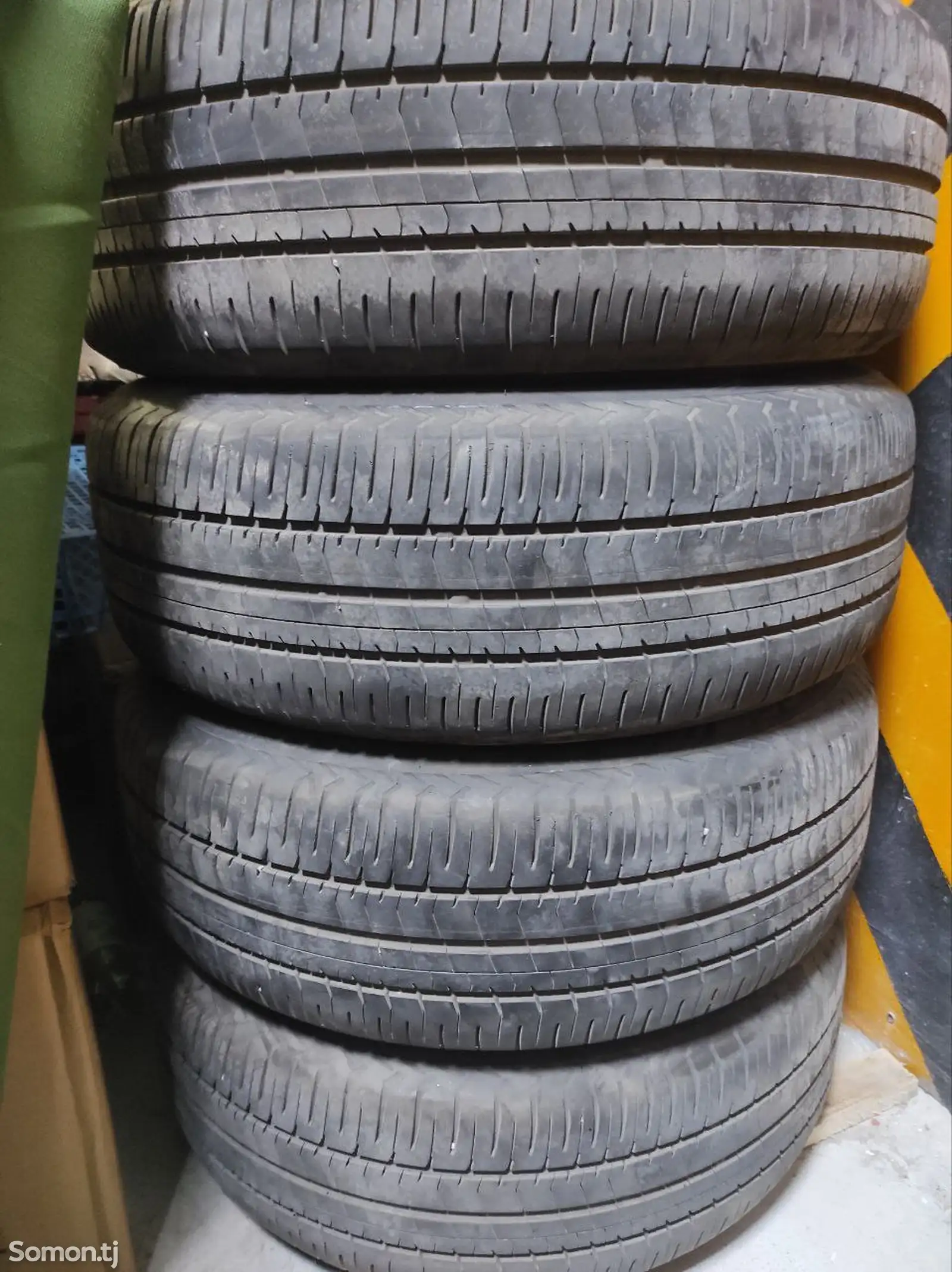 Покрышки с дисками Bridgestone R17-1