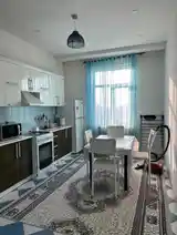 2-комн. квартира, 12 этаж, 100м², Водонасос-4