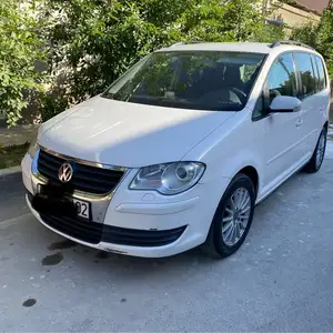 Volkswagen Touran, 2007