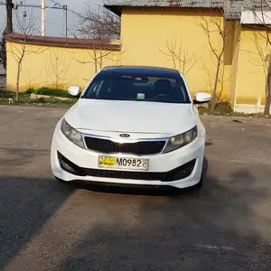 Kia K5, 2013