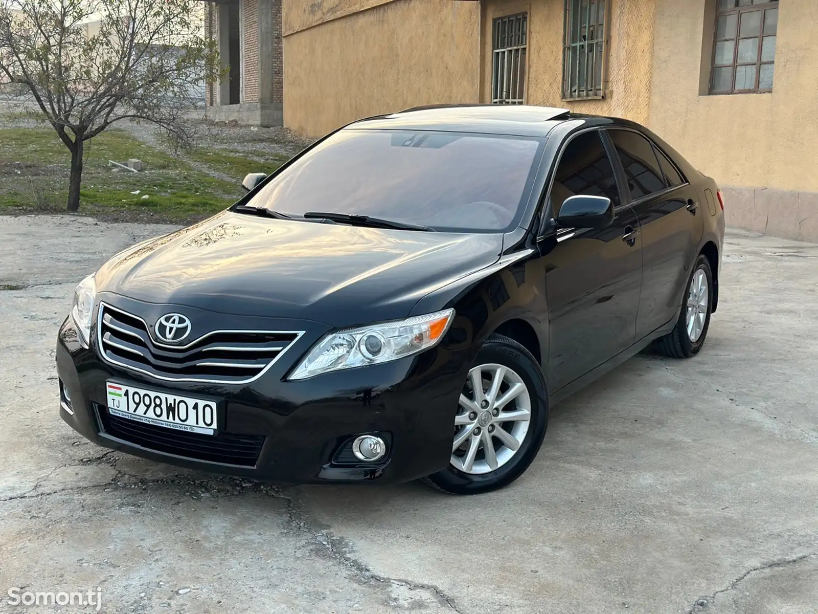 Toyota Camry, 2011-1