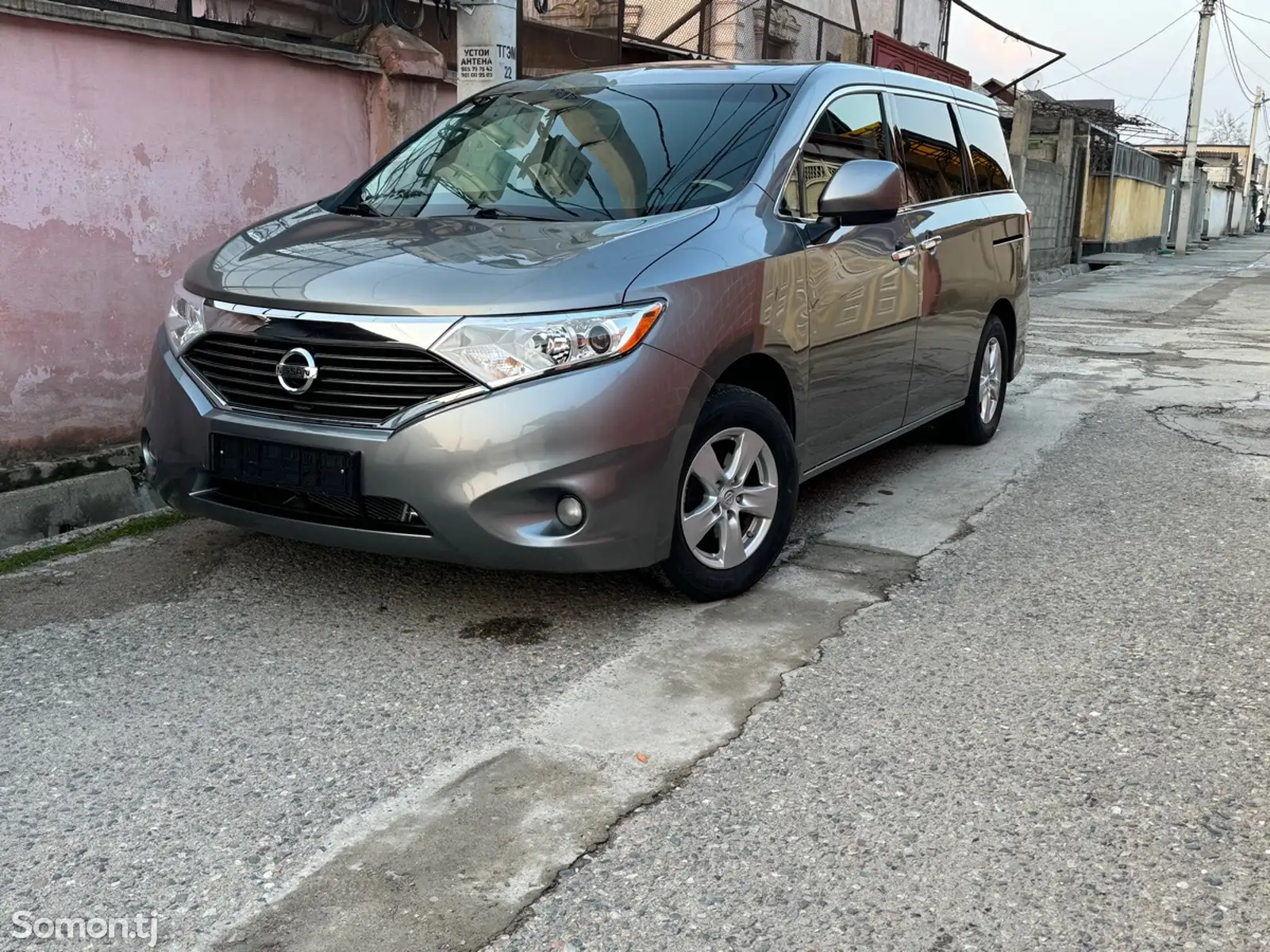 Nissan Quest, 2015-1