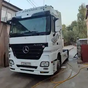 Седельный тягач Mersedes actros 1844, 2007