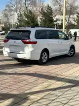 Toyota Sienna, 2015-6