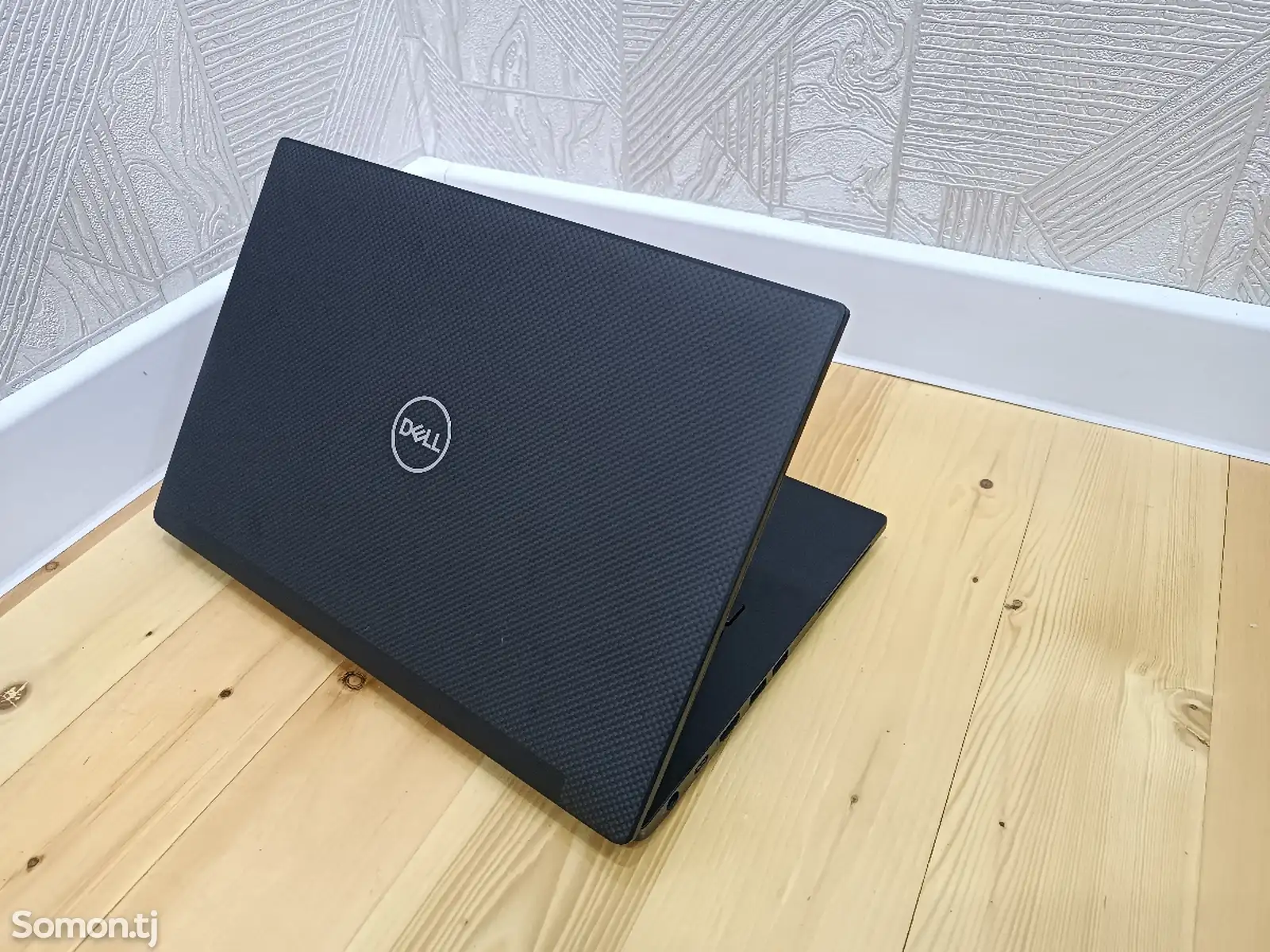 Ноутбук DELL Latitude 7490 I5 8th Gen 256/8GB Touch-Screen-1