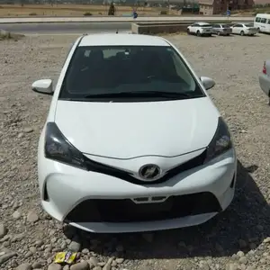 Toyota Vitz, 2014