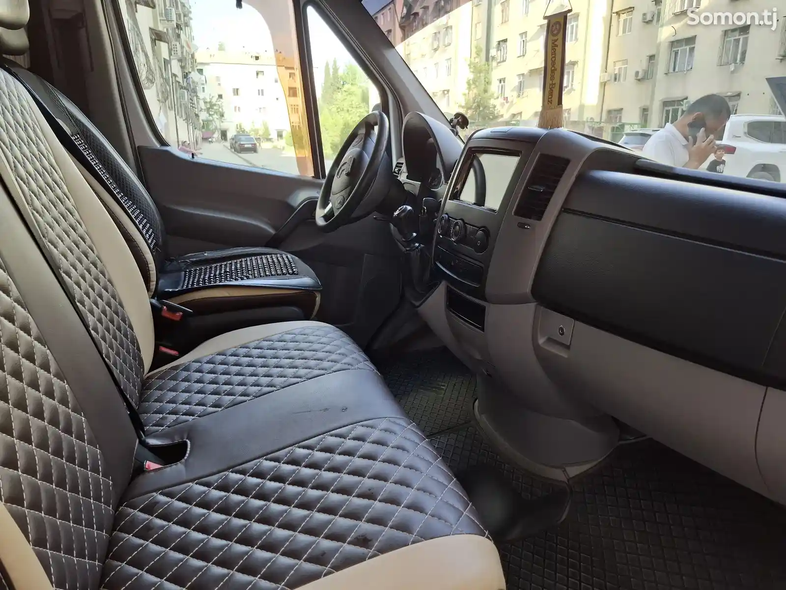 Микроавтобус Mercedes-Benz sprinter, 2015-8