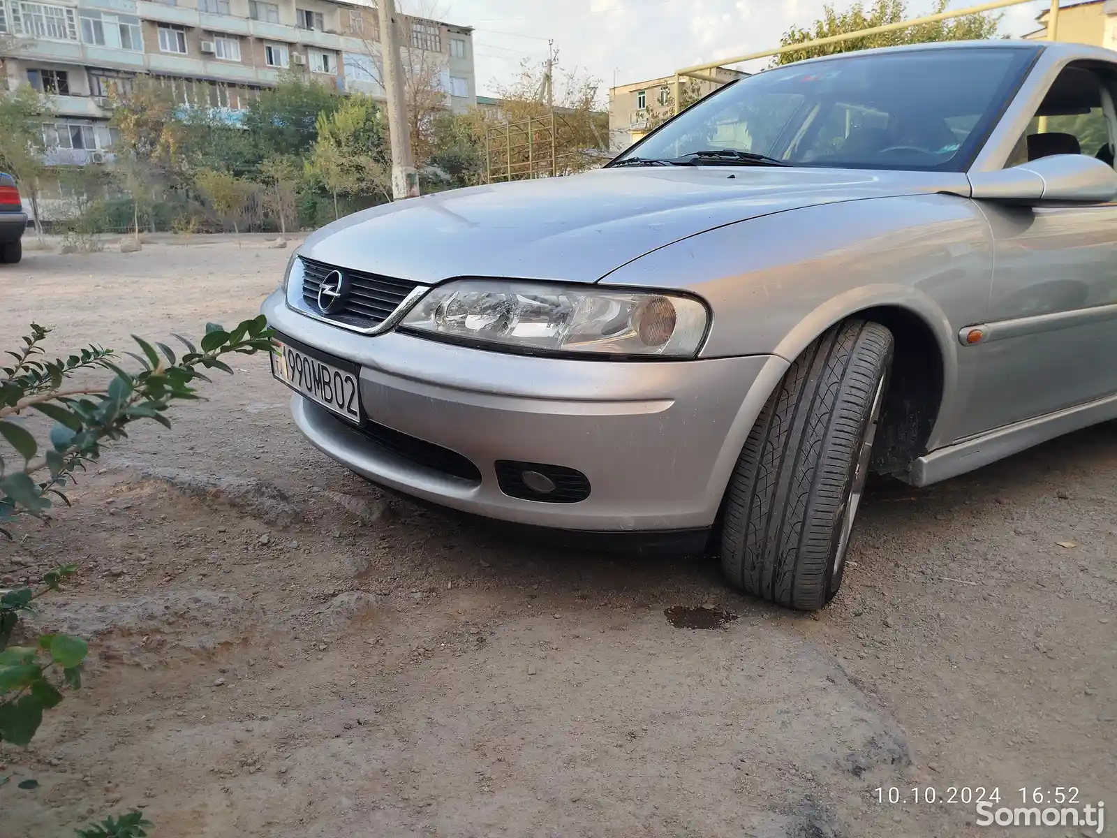 Передний и задний бампер от Opel Vectra В в комплекте-1