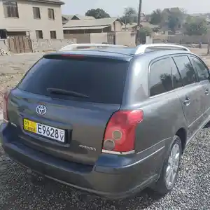 Toyota Avensis, 2008