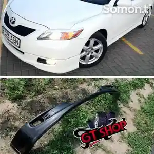 Накладка на передний бампер для Toyota Camry 2