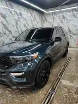 Ford Explorer, 2023-3