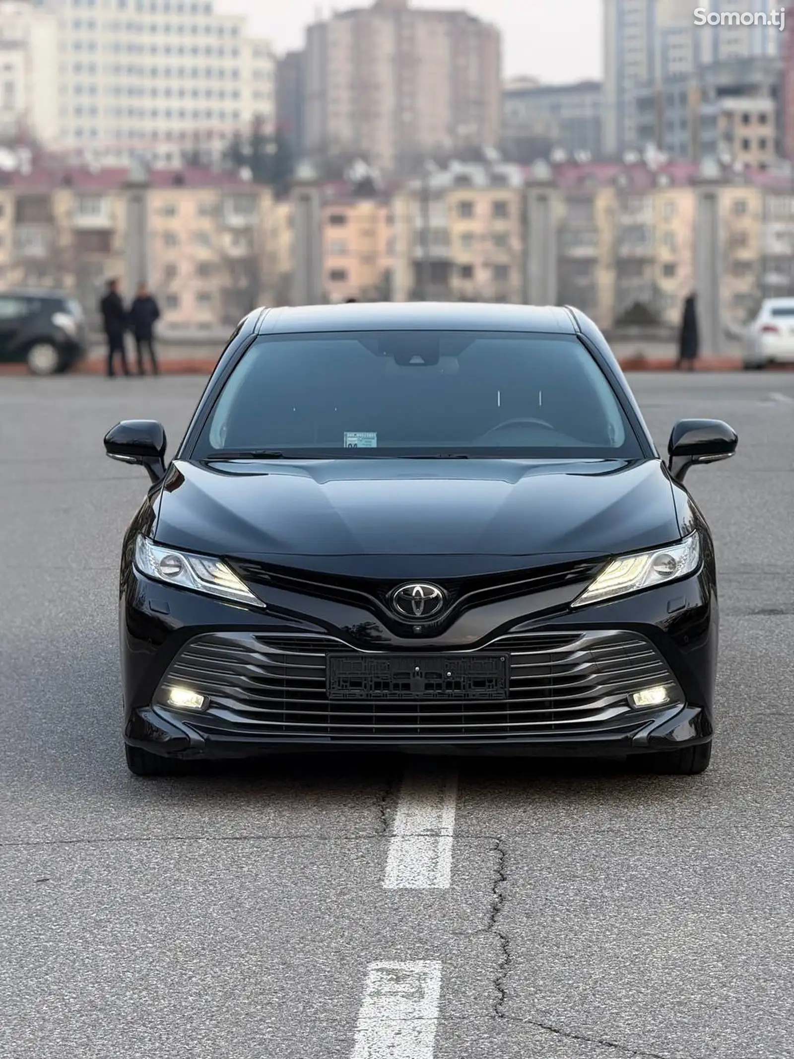 Toyota Camry, 2019-1