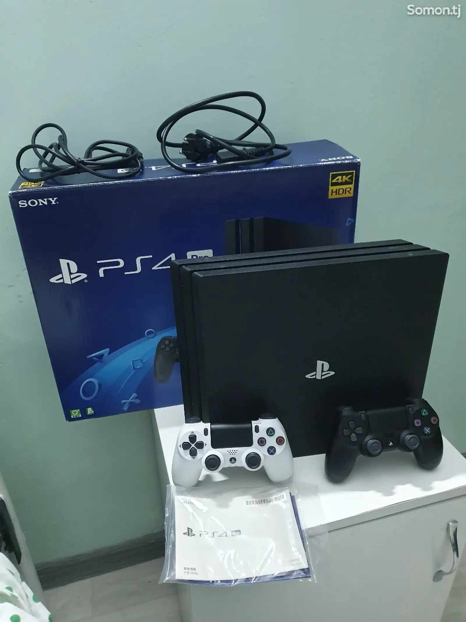 Игровая приставка Play Station 4 pro