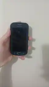 Samsung Galaxy S7562-2