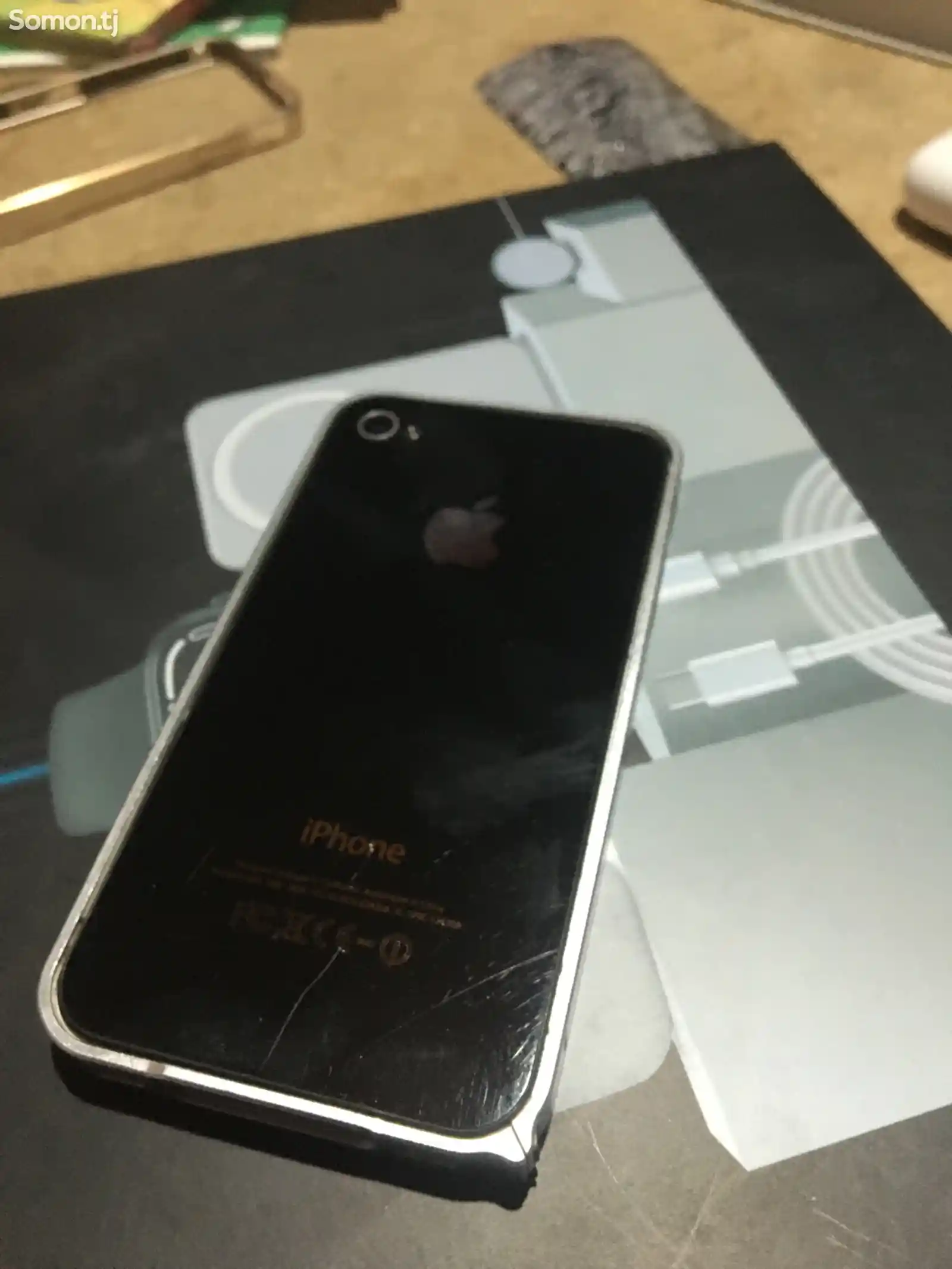 Apple iPhone 4s, 8 gb-3