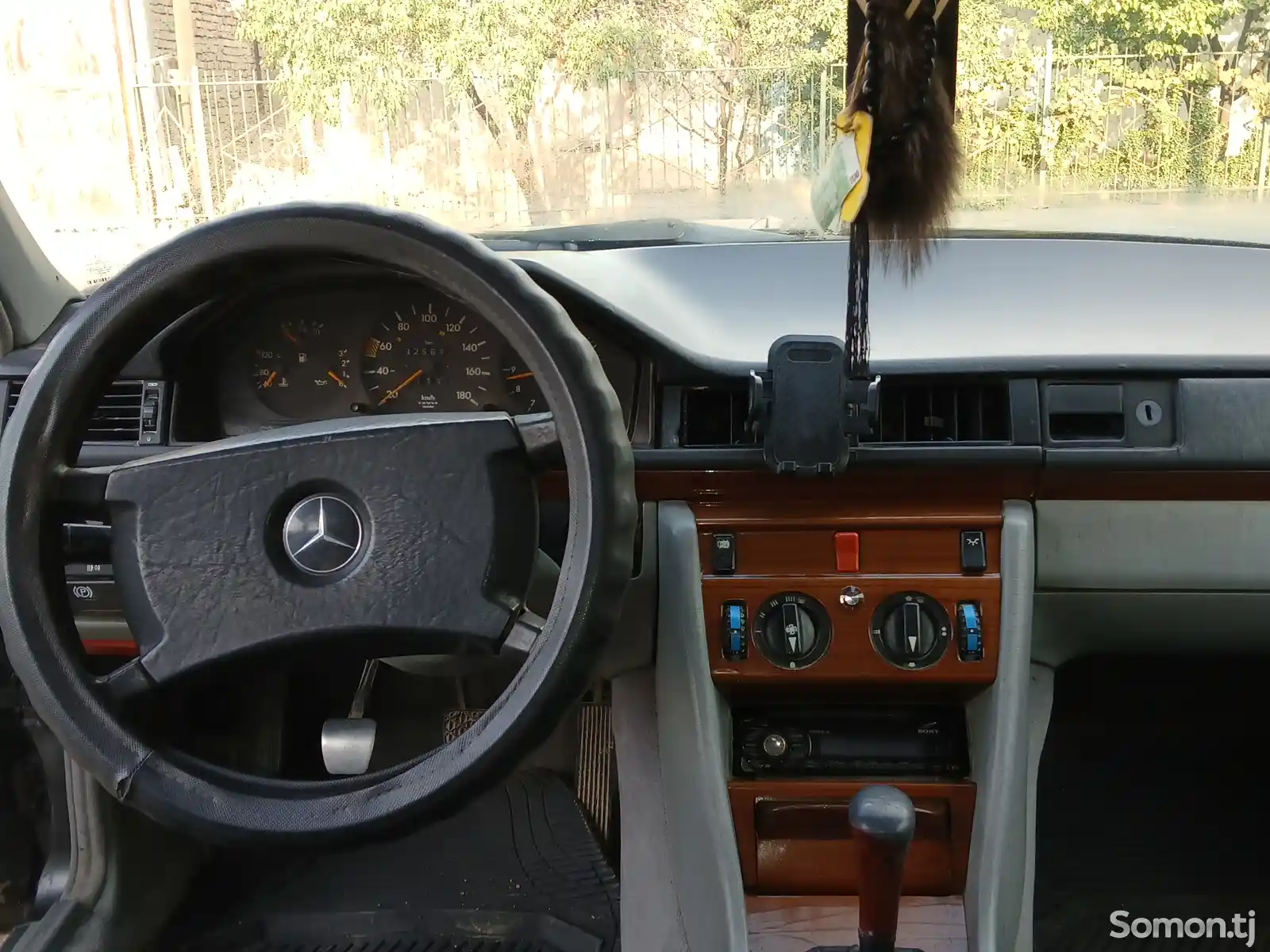 Mercedes-Benz W124, 1992-9