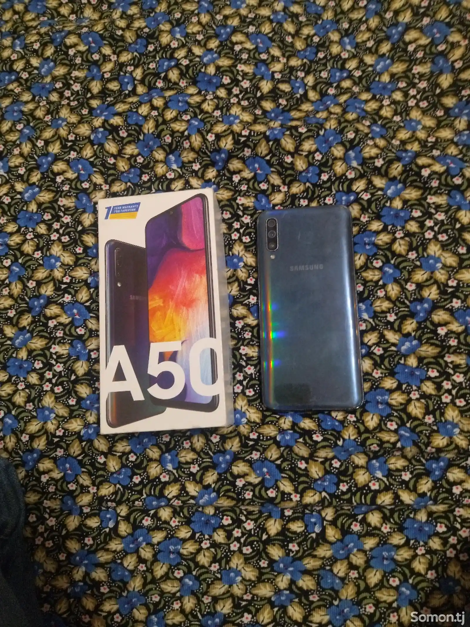 Samsung Galaxy A50-2