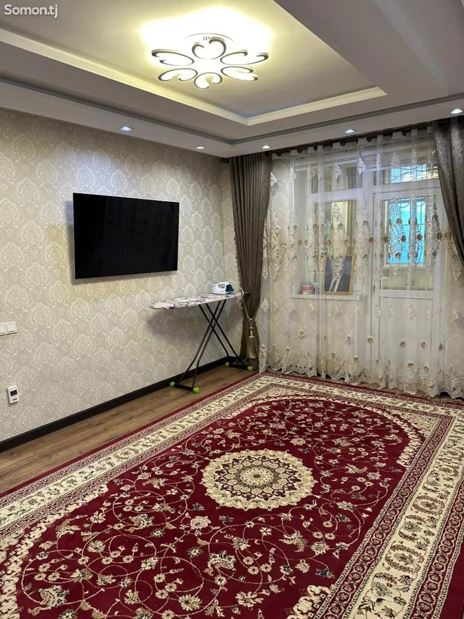 3-комн. квартира, 1 этаж, 70 м², Бозорчаи 34 мкр-1