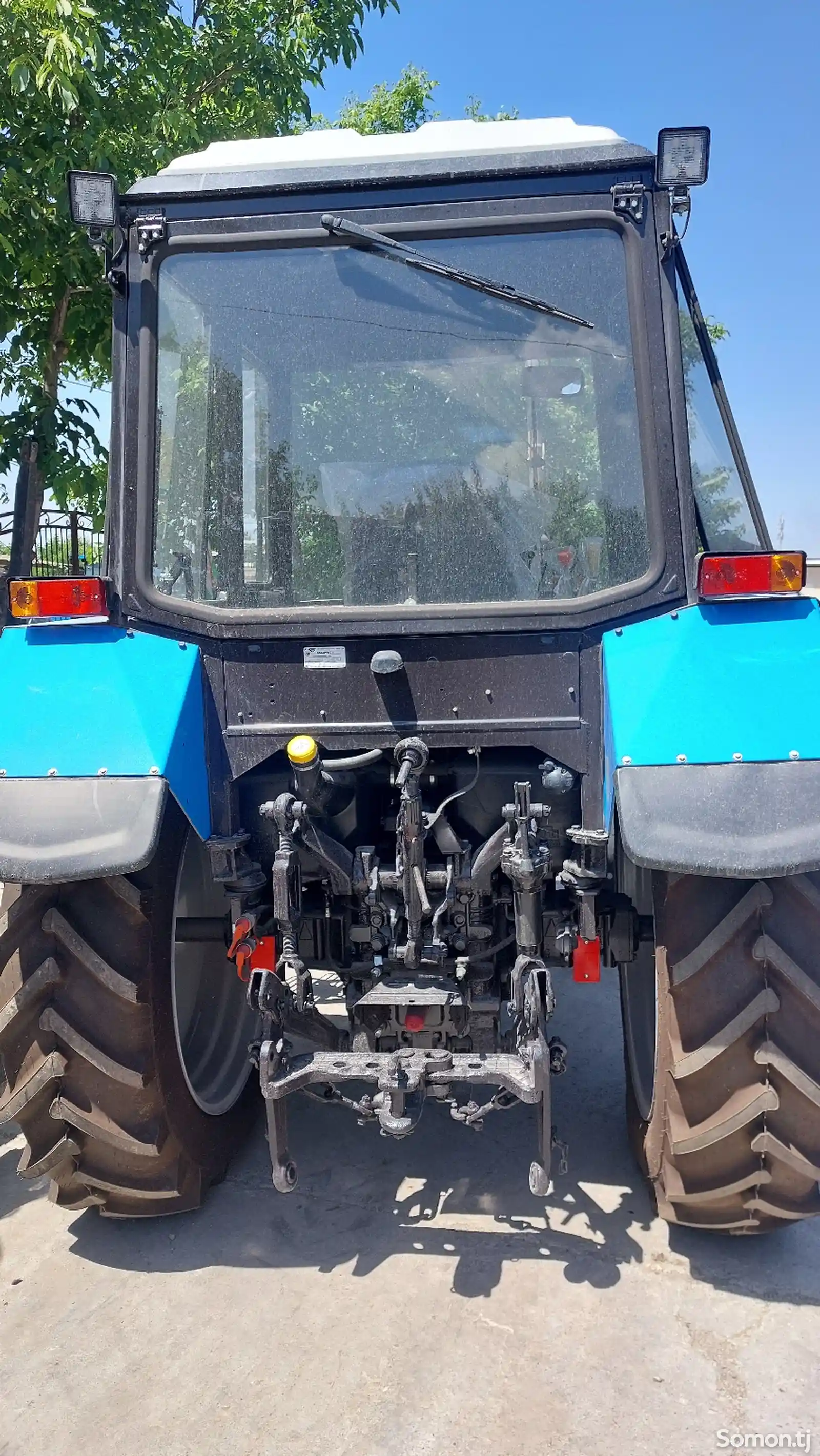 Трактор МТ3 82.1-4