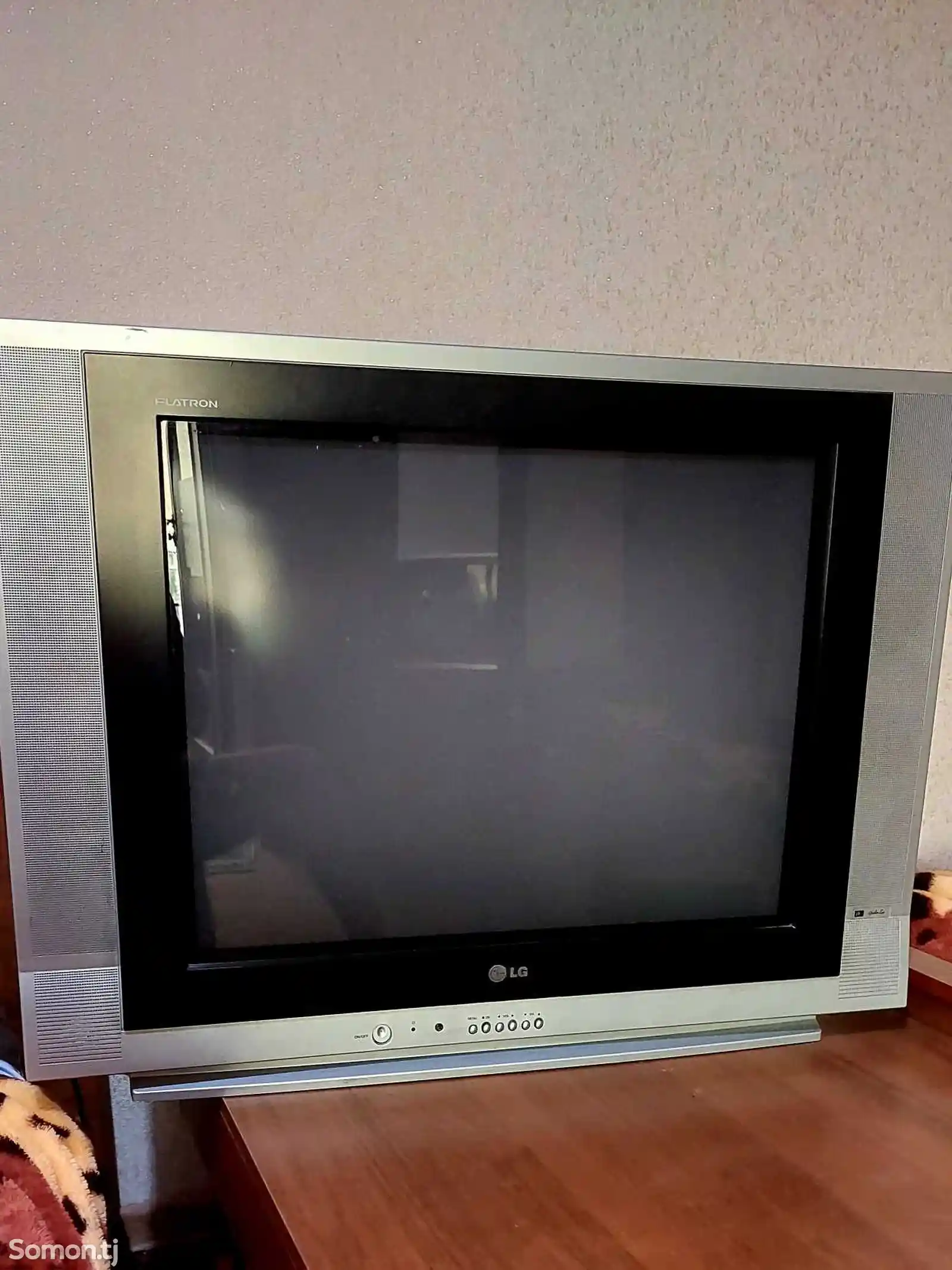 Телевизор LG Flatron Turbo-1