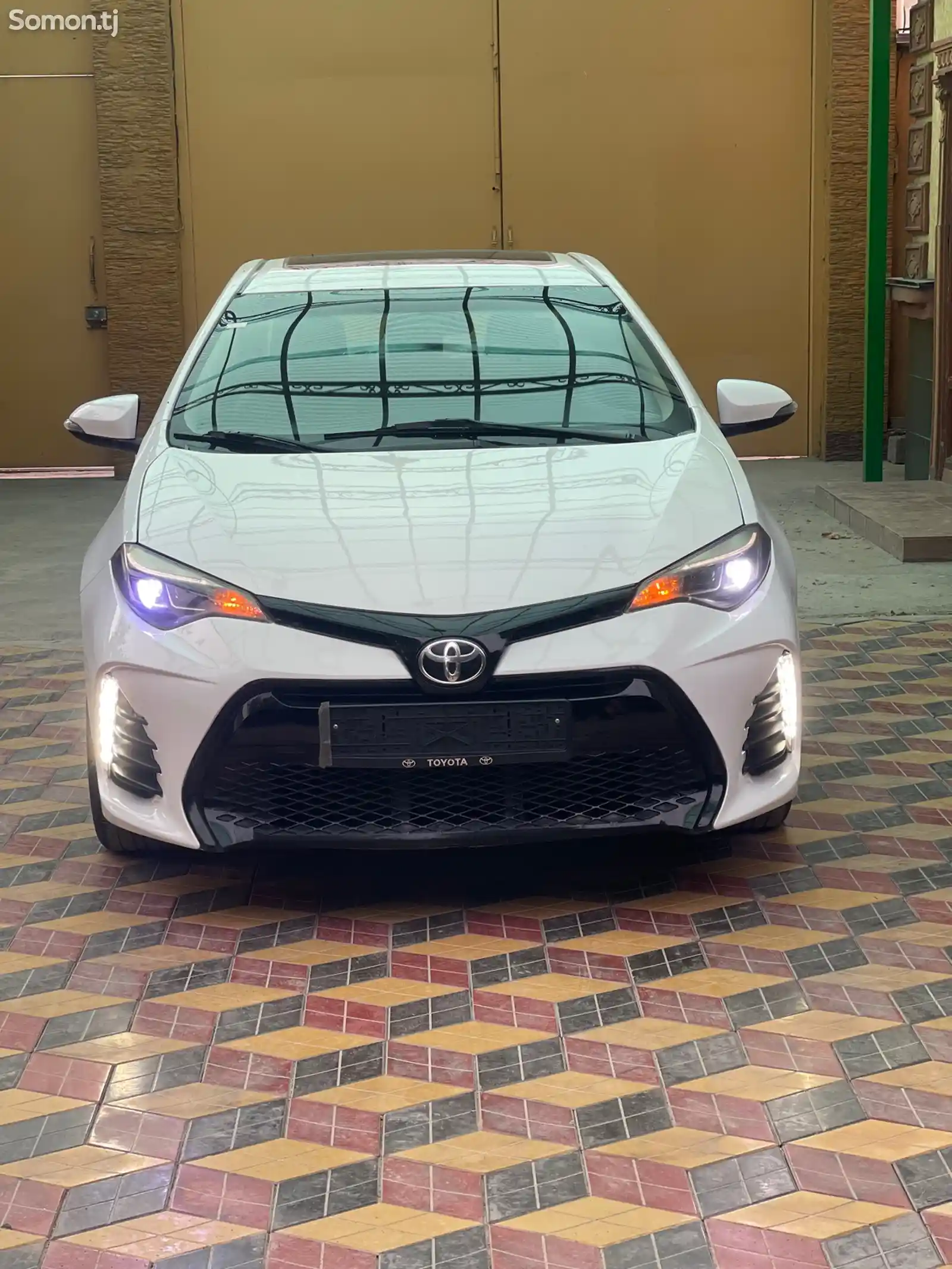 Toyota Corolla, 2016-4