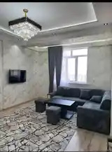 2-комн. квартира, 6 этаж, 60м², 18 мкр-5