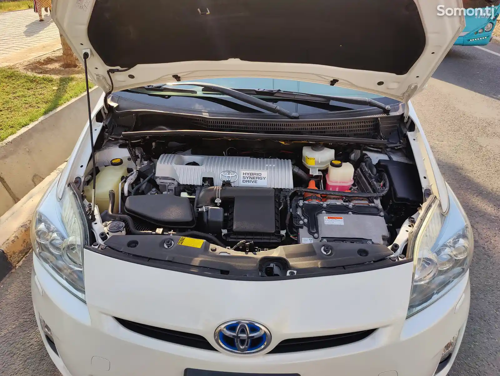 Toyota Prius, 2011-11