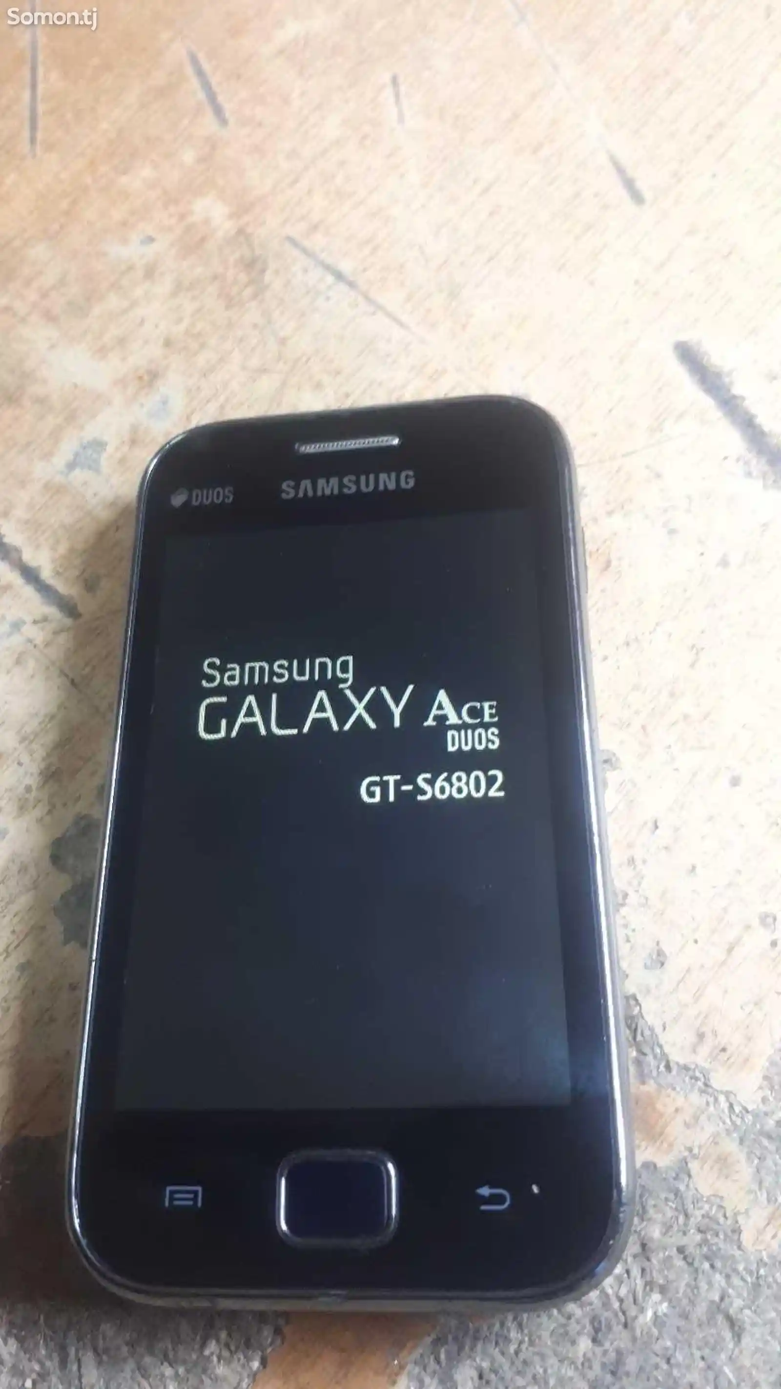 Samsung Galaxy Ace Duos-1