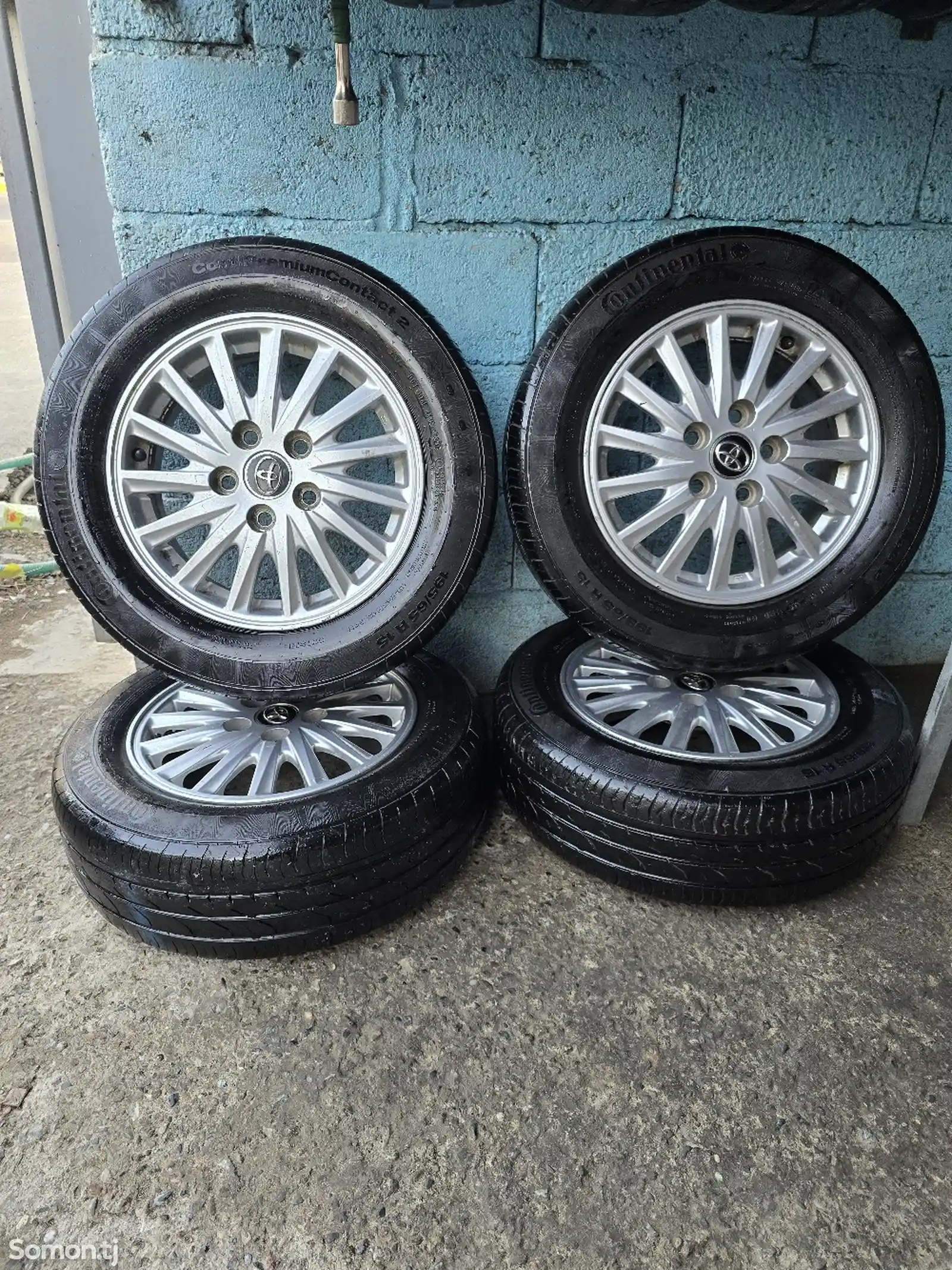 Диски и шины от Toyota 195/65 R15-1