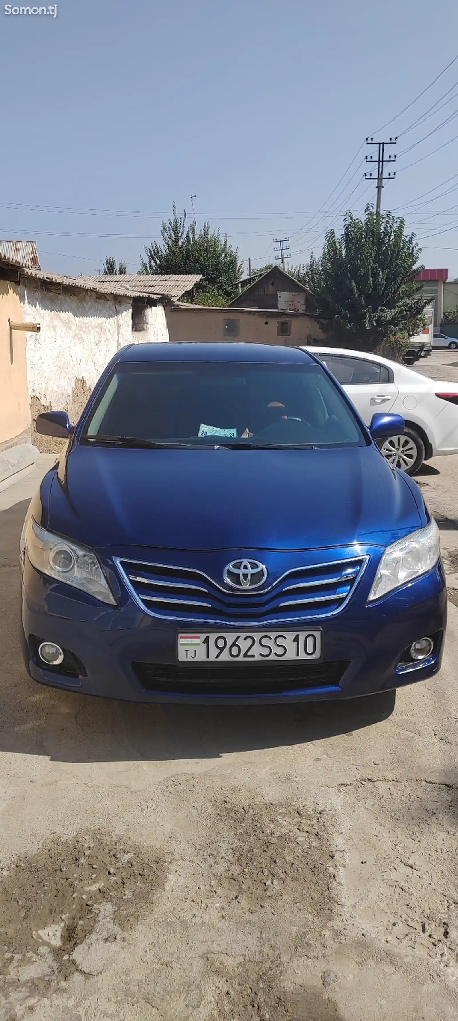 Toyota Camry, 2010-1