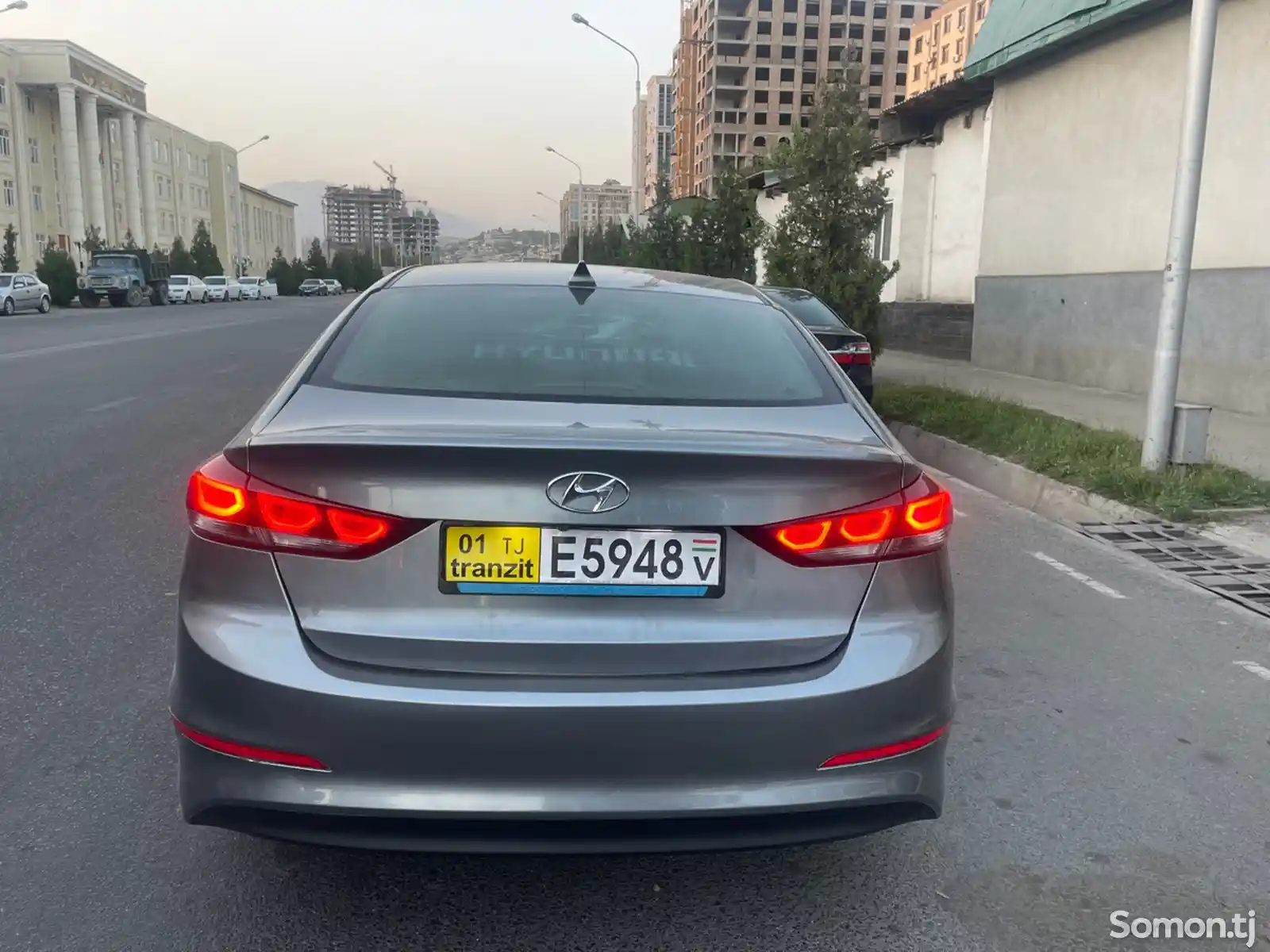 Hyundai Elantra, 2016-1