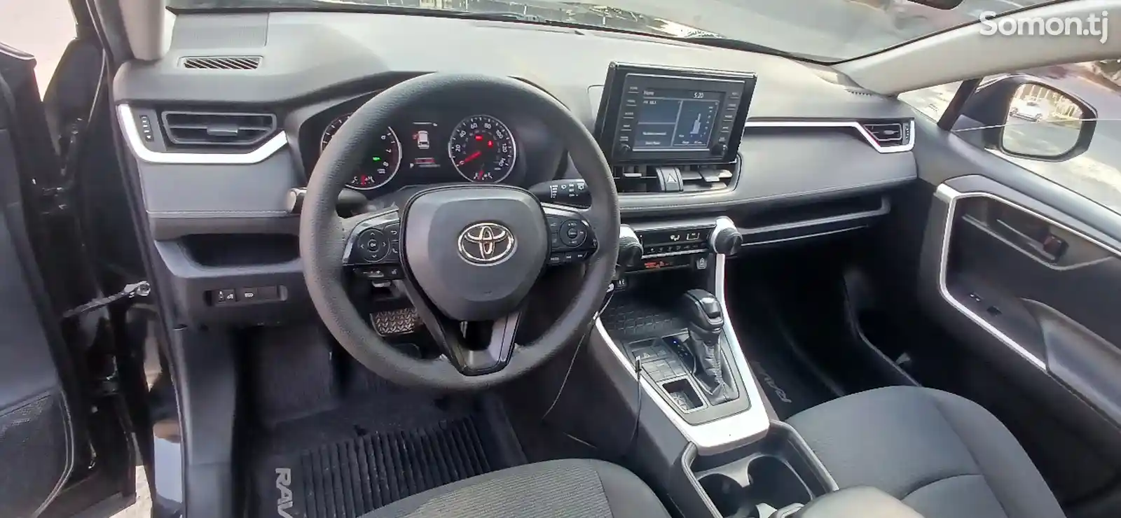 Toyota RAV 4, 2019-7