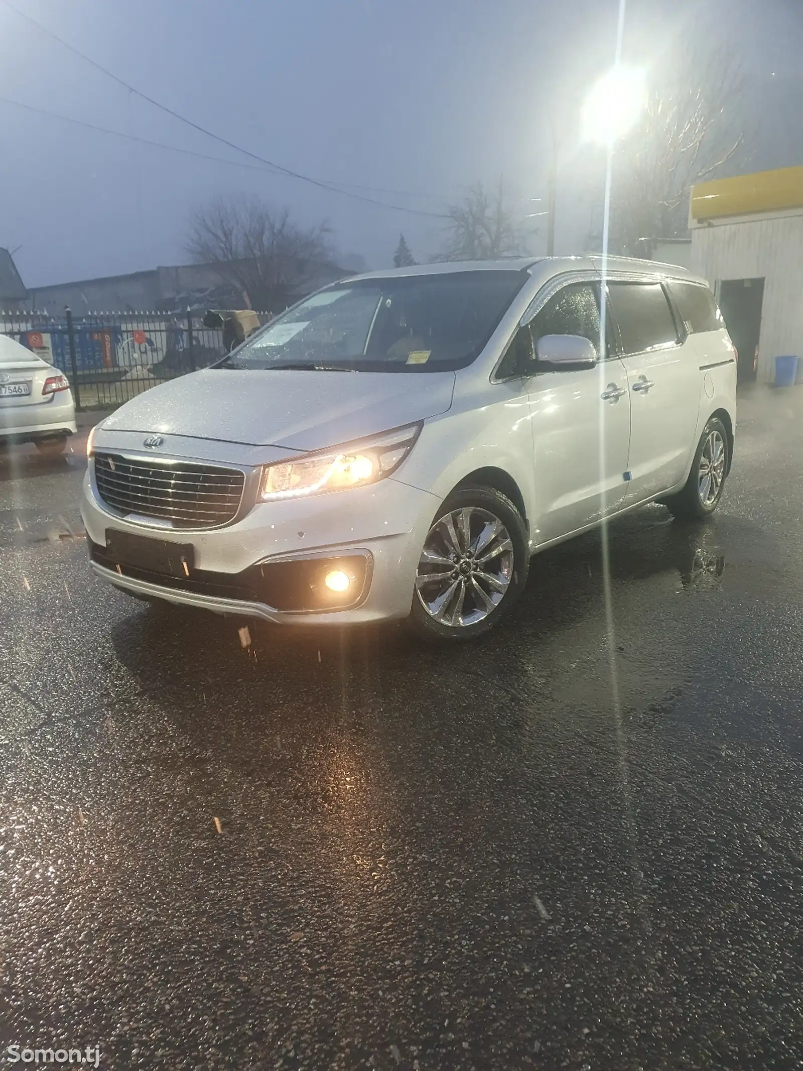 Kia Carnival, 2014-1