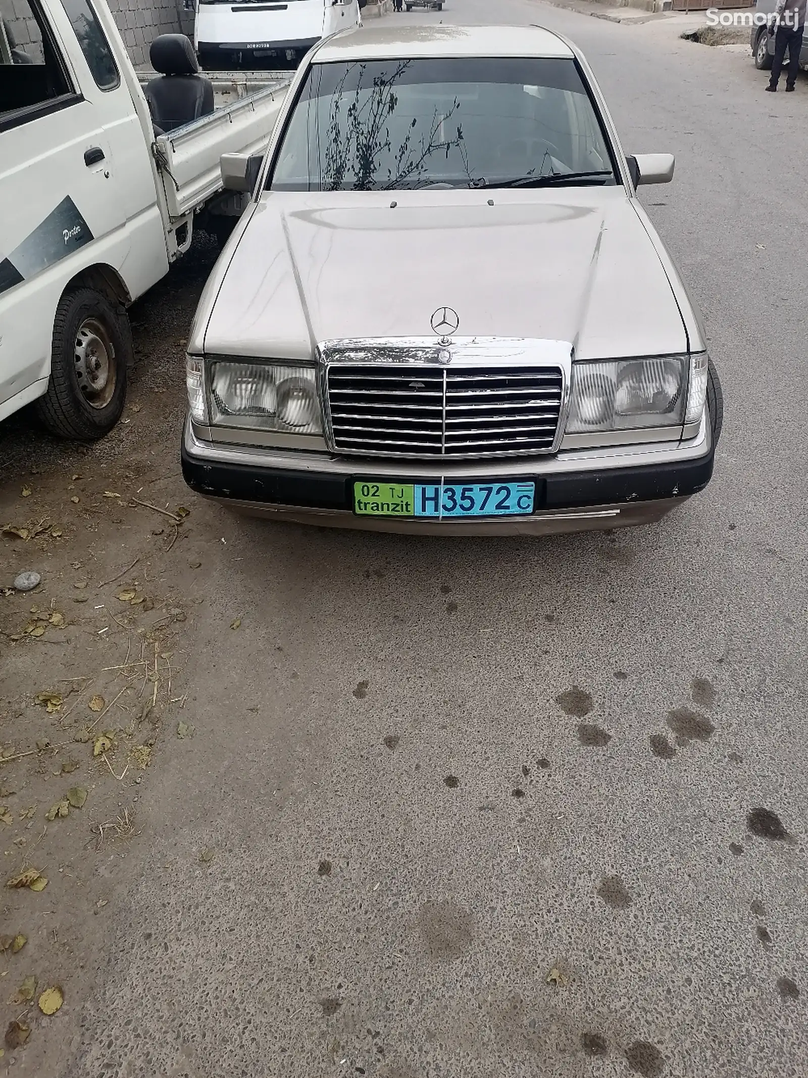 Mercedes-Benz W124, 1990-1