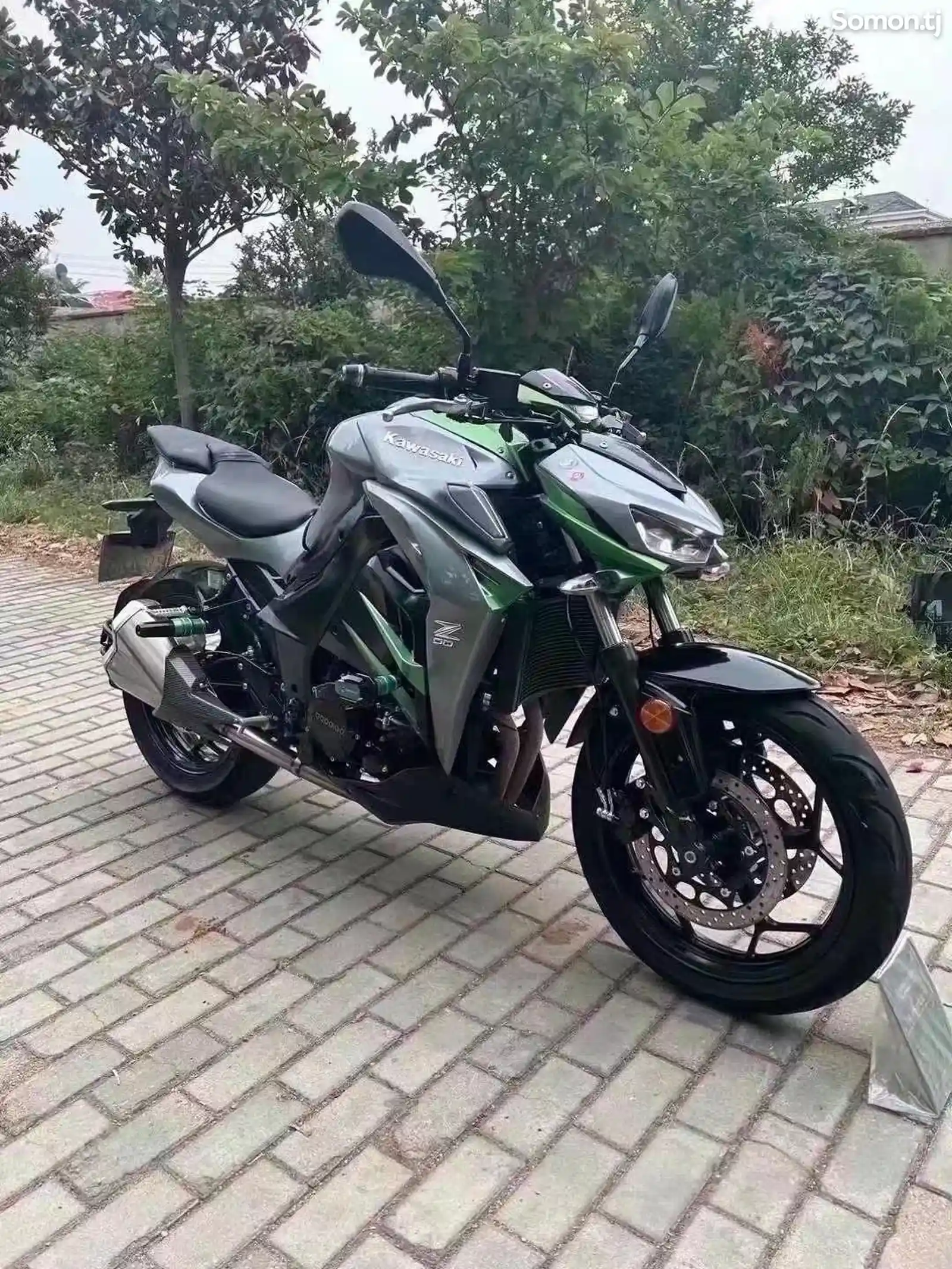 Мотоцикл Kawasaki Z400cc на заказ