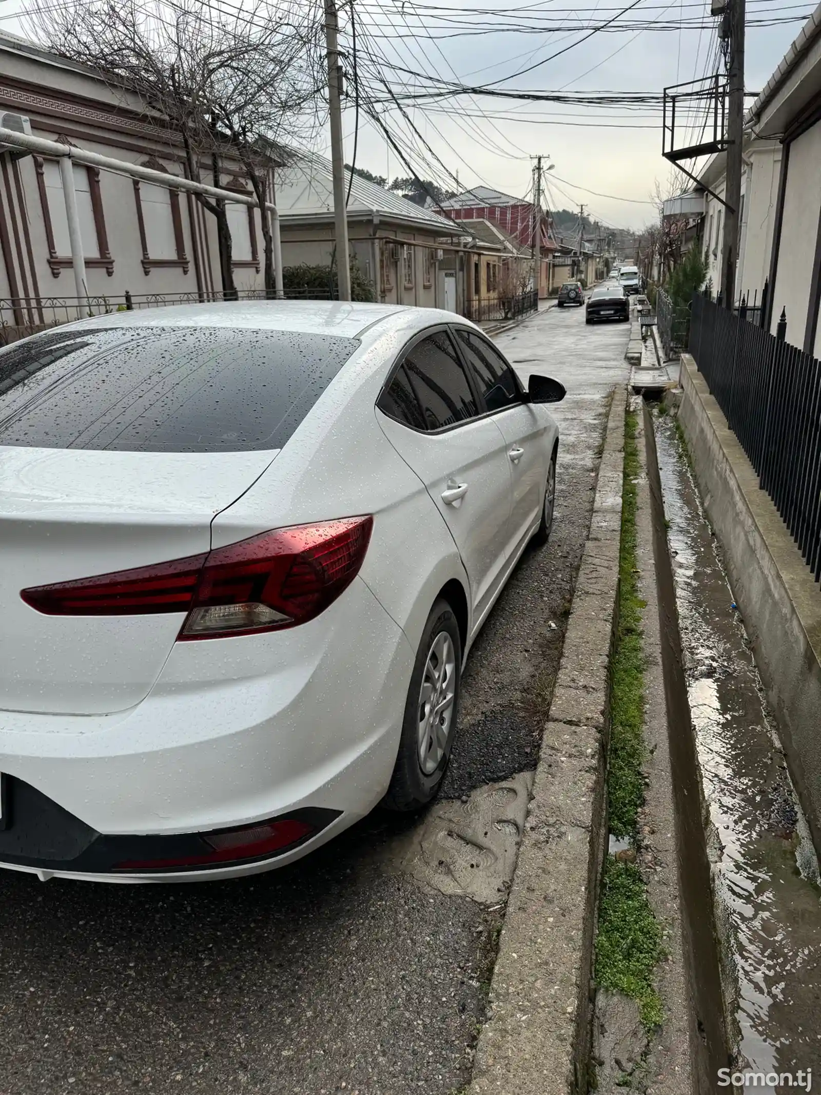 Hyundai Elantra, 2020-4