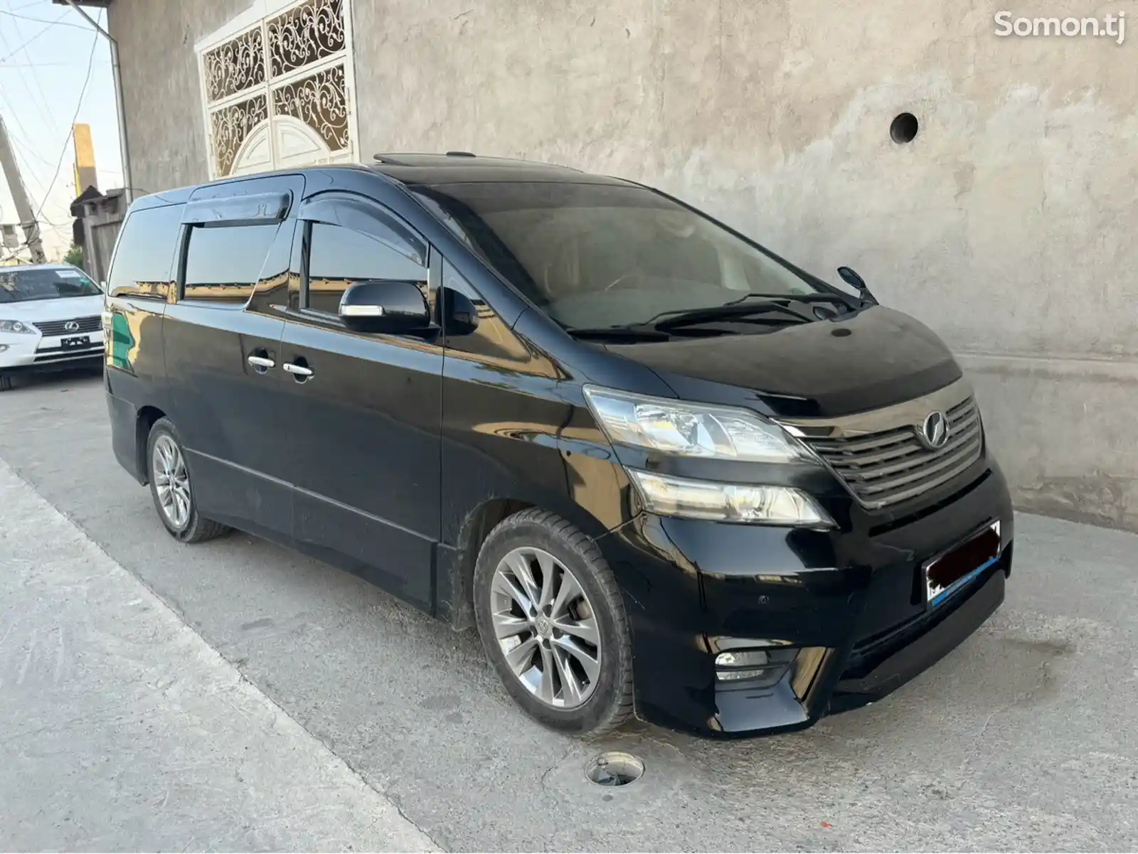 Toyota Vellfire, 2014-6