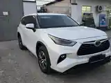 Toyota Highlander, 2021-2