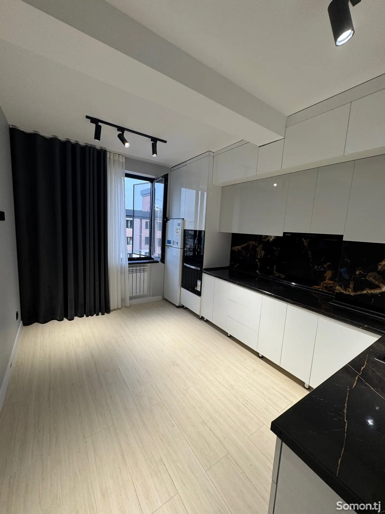 3-комн. квартира, 12 этаж, 85 м², Сино-5