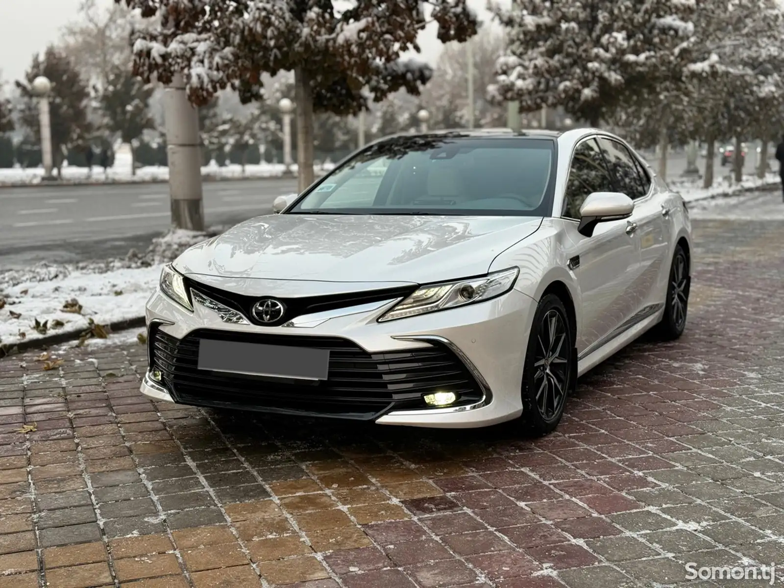 Toyota Camry, 2023-1