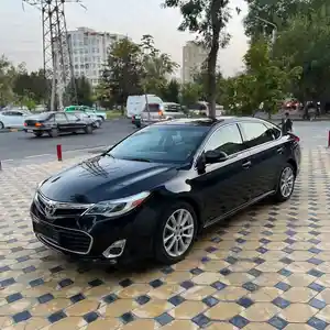 Toyota Avalon, 2015