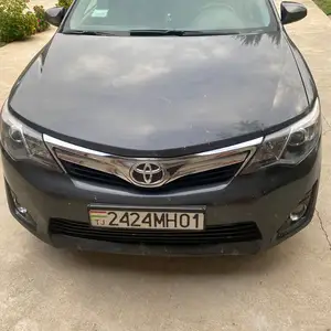 Toyota Camry, 2012