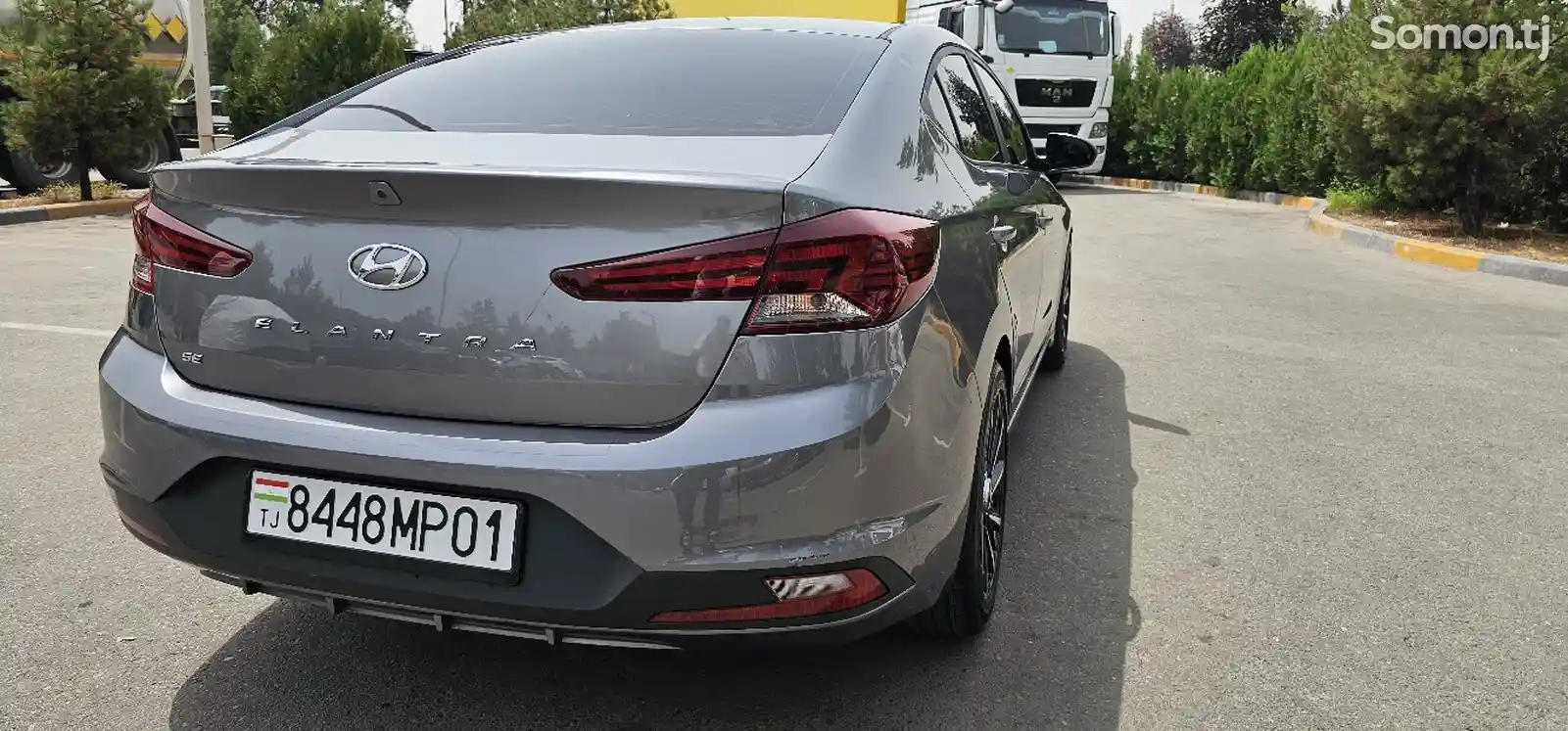 Hyundai Elantra, 2019-8