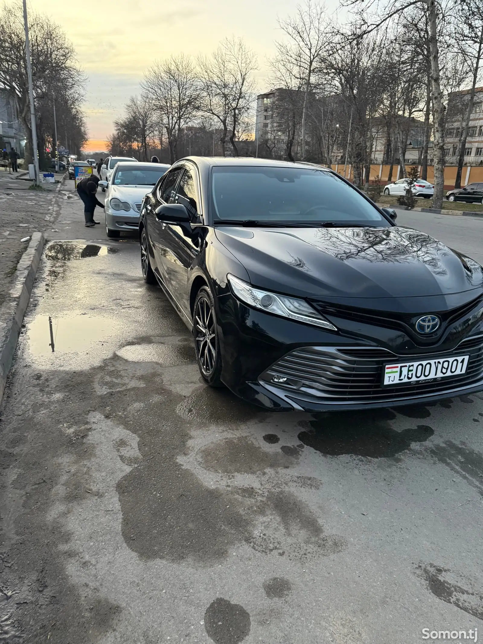 Toyota Camry, 2018-1