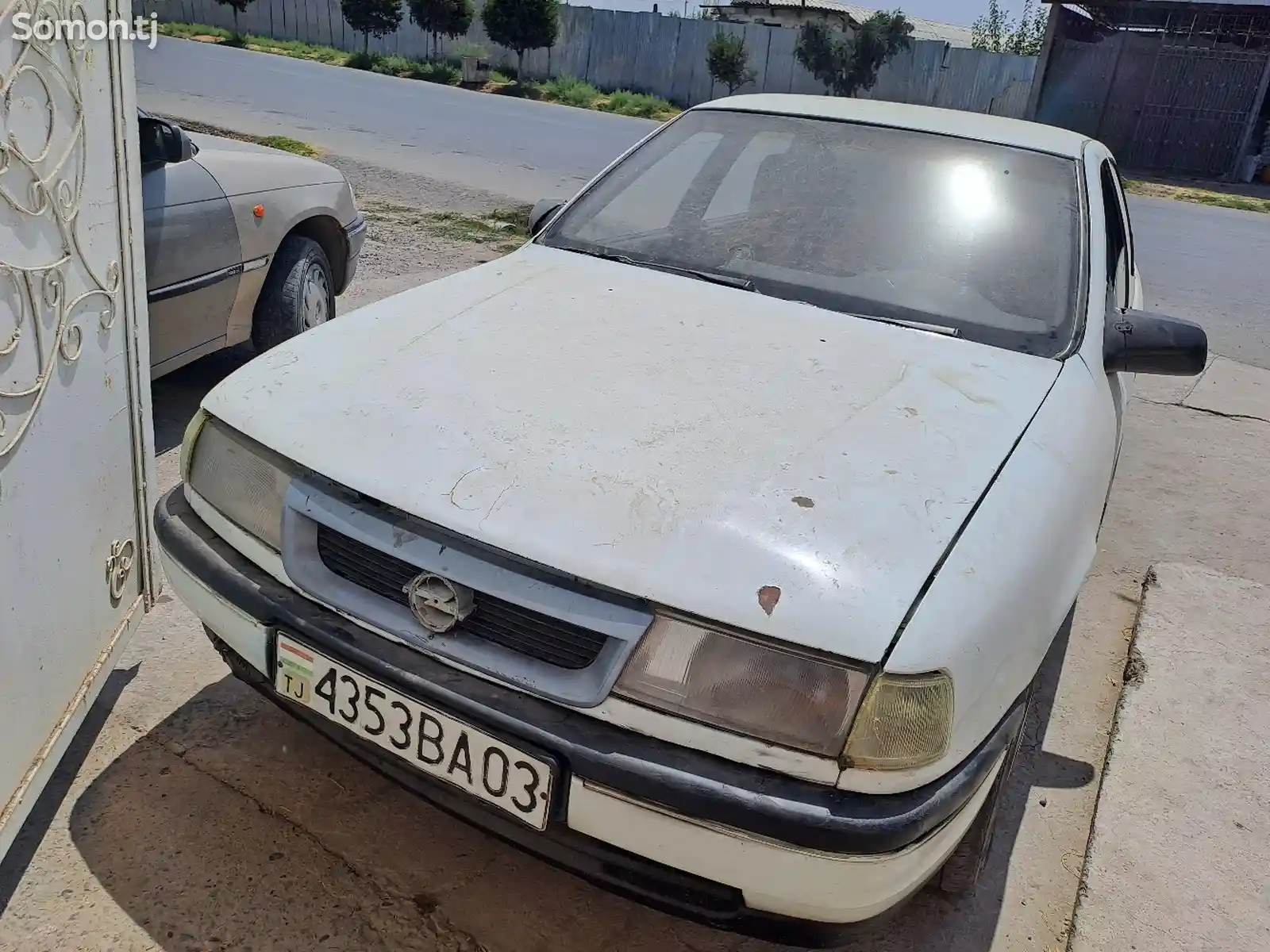 Opel Vectra A, 1992-5